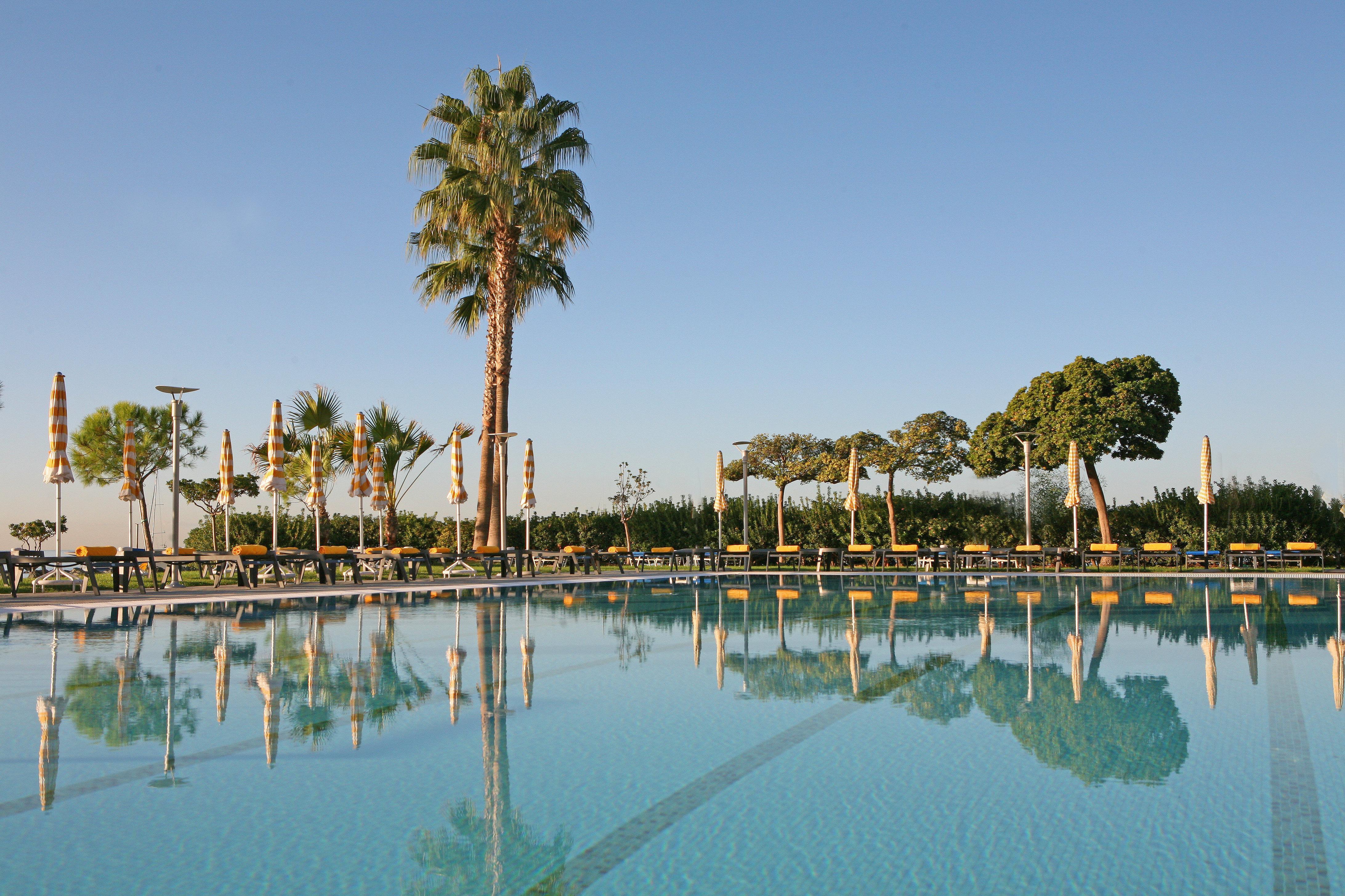 Crowne Plaza Limassol By Ihg Hotel Exterior foto